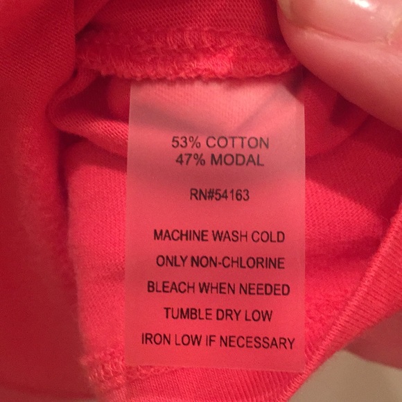 Gorgeous Calvin Klein sleeveless top - Picture 4 of 4